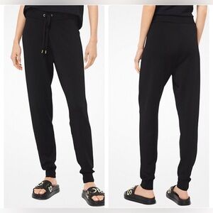Michael kors Black Jogger Pants Women’s. Stretch. Large. Drawstring. NWT